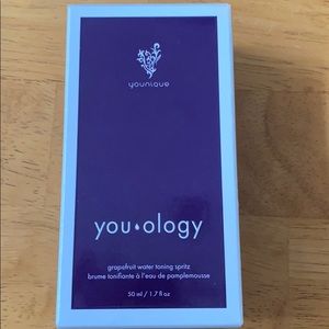 Younique Youology Grapefruit Water Toning Spritz